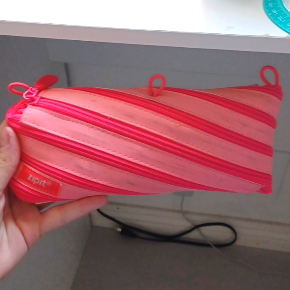 Pink GLOW IN THE DARK zip it pencil case
